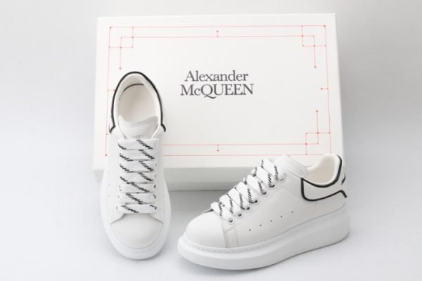 ALEXANDER MCQUEEN SNEAKER WHITE GLUE