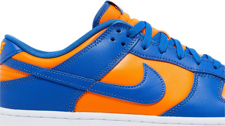 Nike Dunk Low 'Knicks'