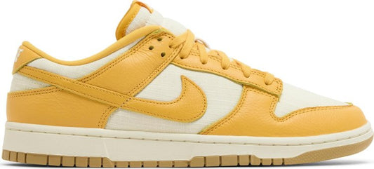 DUNK LOW PREMIUM 'UNIVERSITY GOLD COCONUT MILK'