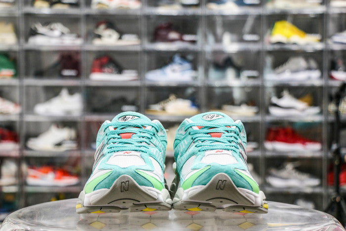 New Balance 9060 DTLR Cyan Burst