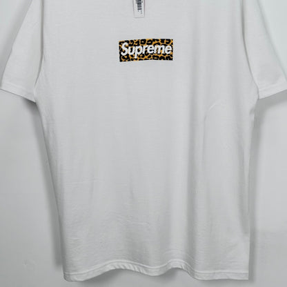 Suprem3 Shanghai Box Logo Tee