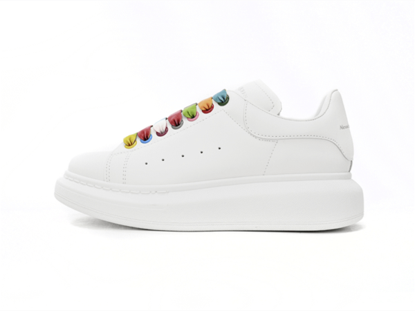 ALEXANDER MCQUEEN SNEAKER COLORED RIBBON