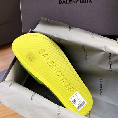 Balenciag* Pool Slide Lime