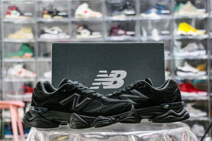 New Balance 9060 Triple Black