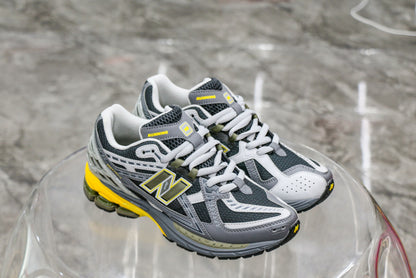 New Balance 1906U Castlerock Ginger Lemon