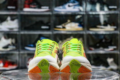 New Balance FuelCell Rebel v4 Bleached Lime Glo Hot Mango