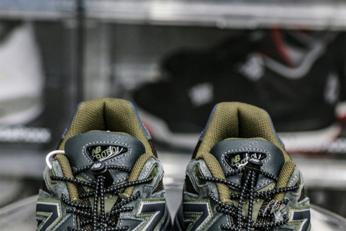 New Balance 9060 Blacktop Dark Moss